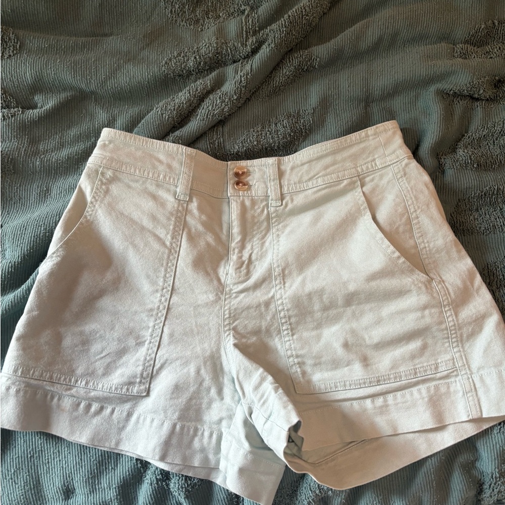 Stylish Women's light blue mom Shorts